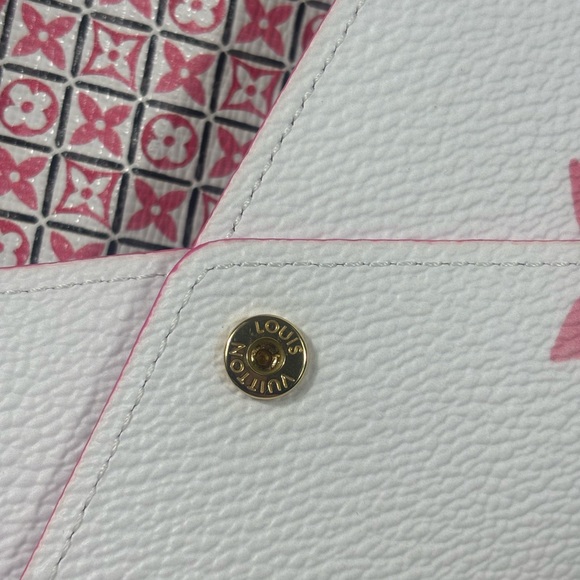 Stunning Rare Louis Vuitton Medium Kirigami Watercolor Sold - Picture 11 of 11